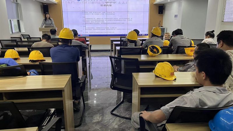 除了以上基本材料外，根据不同课程和机构的要求，可能还需要提供其他材料，如：